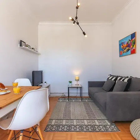 Estrela Panoramic View By Homing Apartment Lisbon