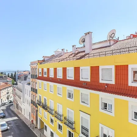 Estrela Panoramic View By Homing Apartment Lisbon